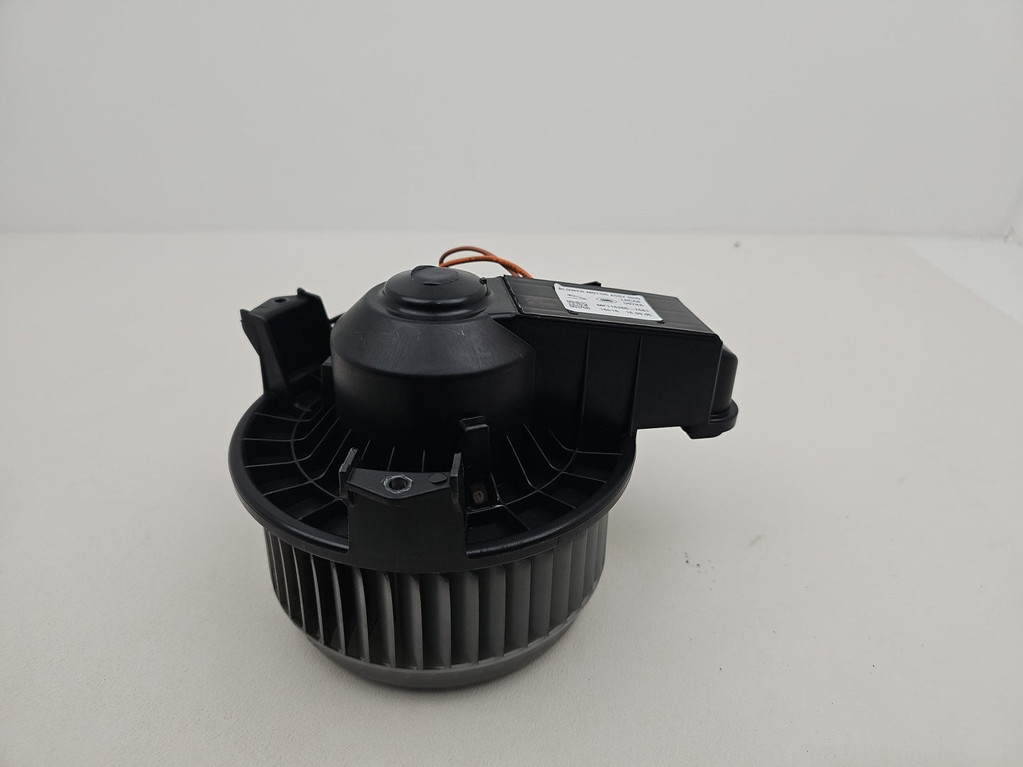 JAGUAR XF X260 2017 HEATER BLOWER FAN MOTOR MF116360-2681 XE