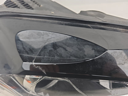 JAGUAR XE X760 XENON HEADLIGHT FRONT RIGHT SIDE DAMAGED GX73-13W029-DF 2016