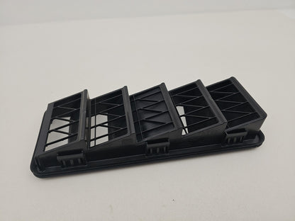 JAGUAR/LAND ROVER REAR BODY VENTS GRILLE GX63-280B62-AA OEM GENUINE