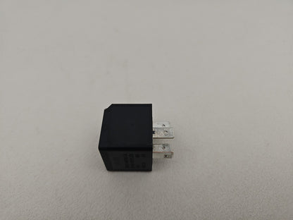 JAGUAR/LAND ROVER RELAY 4-PIN BLACK 12V 40A 2.0 DIESEL DH2214B192CA OEM GENUINE