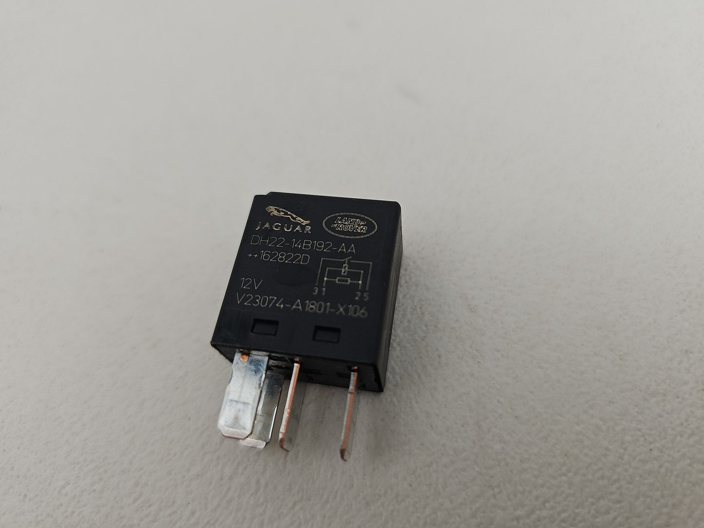 LAND ROVER JAGUAR 4-PIN RELAY DH22-14B192-AA V23074-A1801-X106 GENUINE OEM
