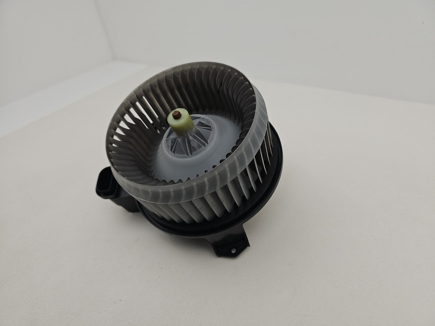 JAGUAR XF X260 2017 HEATER BLOWER FAN MOTOR MF116360-2681 XE