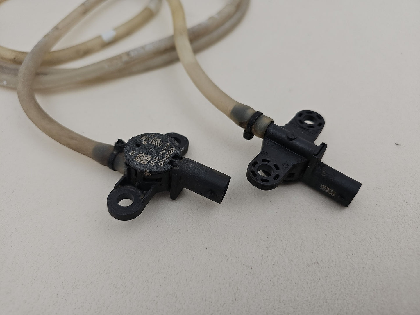 JAGUAR XF X260 PAIR OF FRONT AIRBAG CRASH IMPACT SENSORS GX7314B750AB