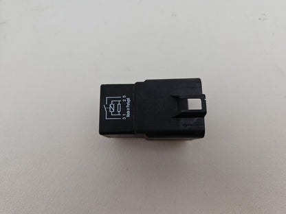 2014 BMW 320I LUXURY AUTO Relay Box F30 N20B20U0 Petrol 3 Series Automatic