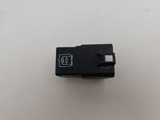2014 BMW 320I LUXURY AUTO Relay Box F30 N20B20U0 Petrol 3 Series Automatic