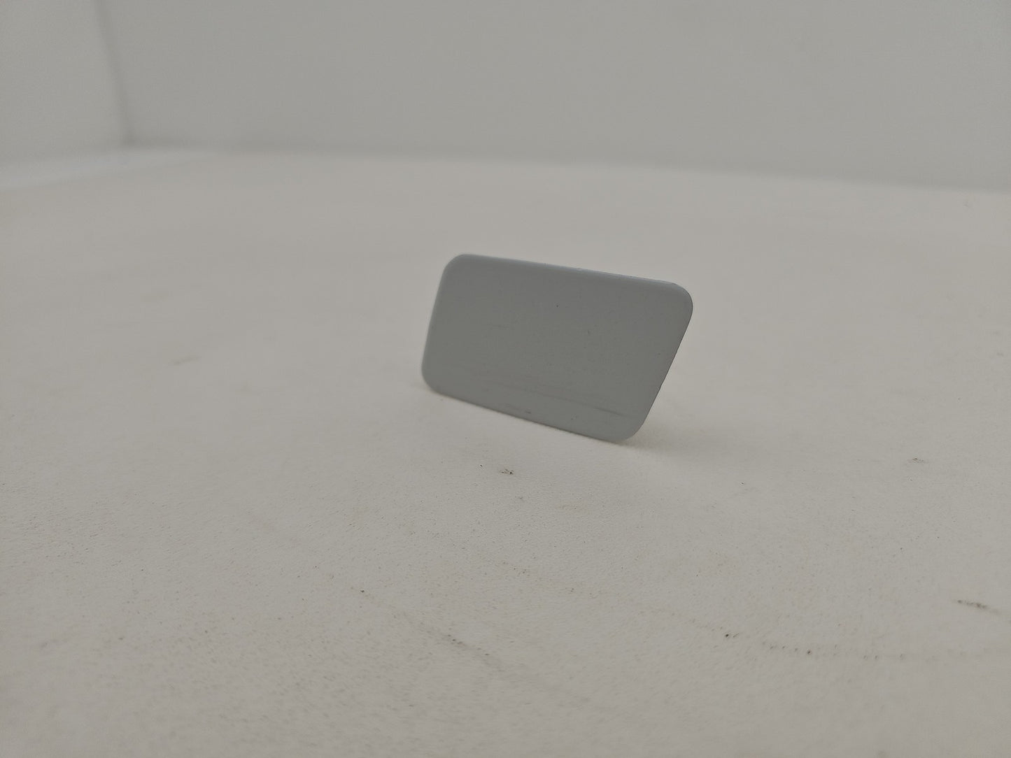 JAGUAR XE R-SPORT X760 2016 HEADLIGHT WASHER COVER CUP NSF LEFT GX73-13L019-A