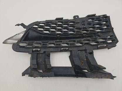JAGUAR XE GRILLE FRONT BUMPER RIGHT R SPORT GX7M-8B289-CA X760 2015-2024