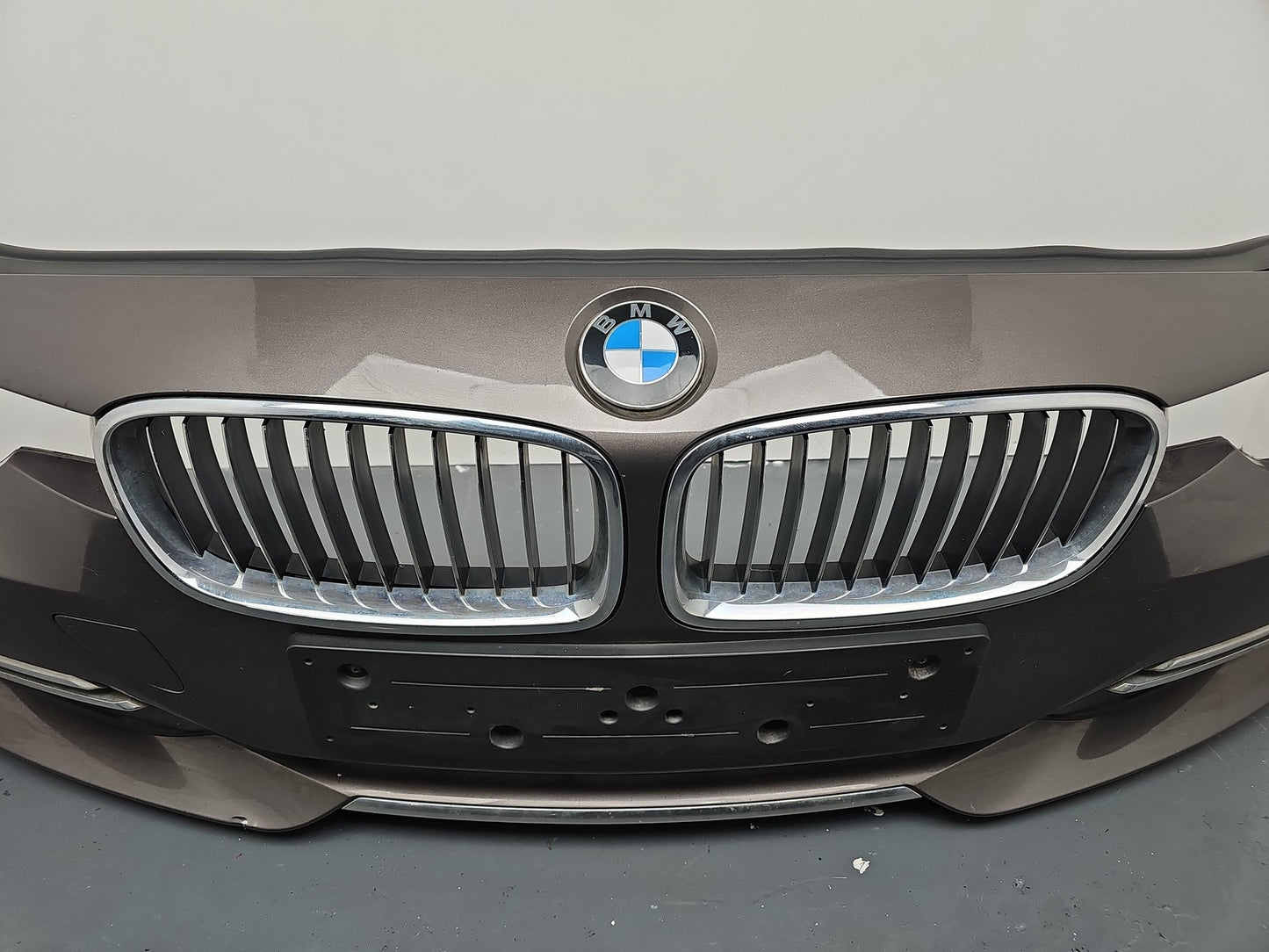 2014 BMW 320I LUXURY AUTO Front Bumper F30 7308401-08 Saloon B65