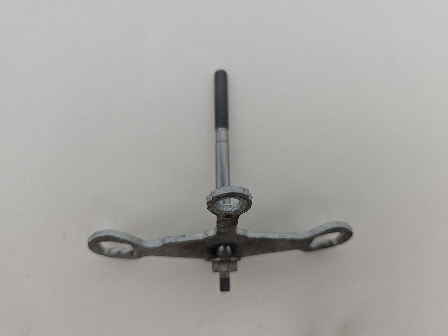 BMW 1 3 4 Series Petrol Fuel Injector Clamp with Bolts 7595405 2.0L 2014