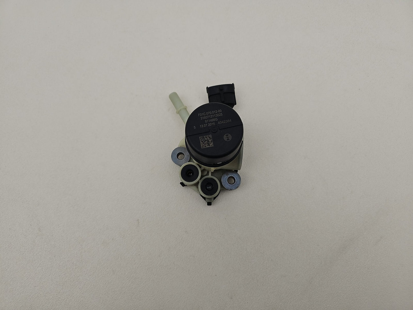 Mercedes-benz VW AUDI Seat SKODA Jaguar Adblue Pump F01C070012-00