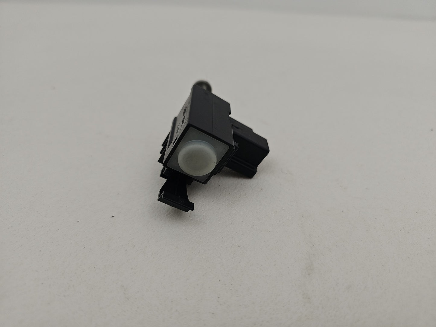 FORD FOCUS TRANSIT JAGUAR CLUTCH PEDAL SWITCH SENSOR 2015/2016 6G9T-11A152-AA