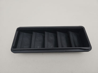 JAGUAR/LAND ROVER REAR BODY VENTS GRILLE GX63-280B62-AA OEM GENUINE