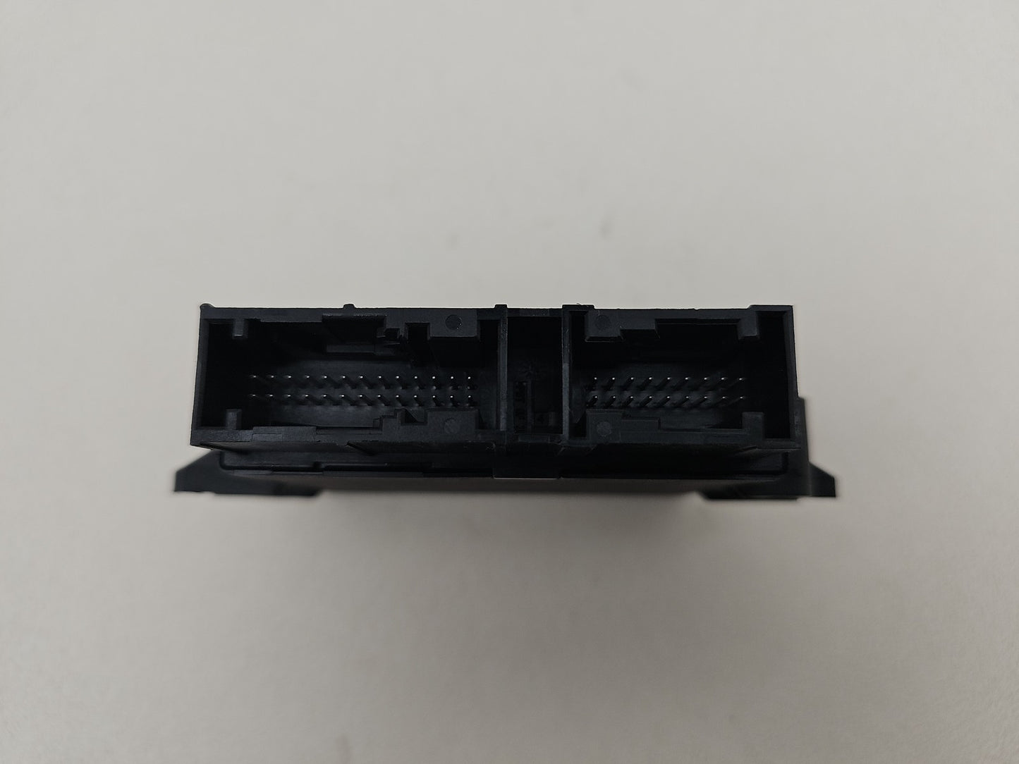 JAGUAR XE X760 PDC PARKING DISTANCE CONTROL MODULE ECU GX63-15C859-DJ 2016