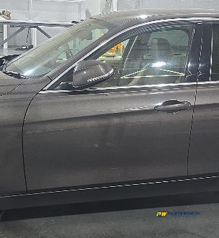 Bmw 3 Series F30 Saloon Door Front Lh Passenger Side B65 Brown 2012-2015 - photo 2