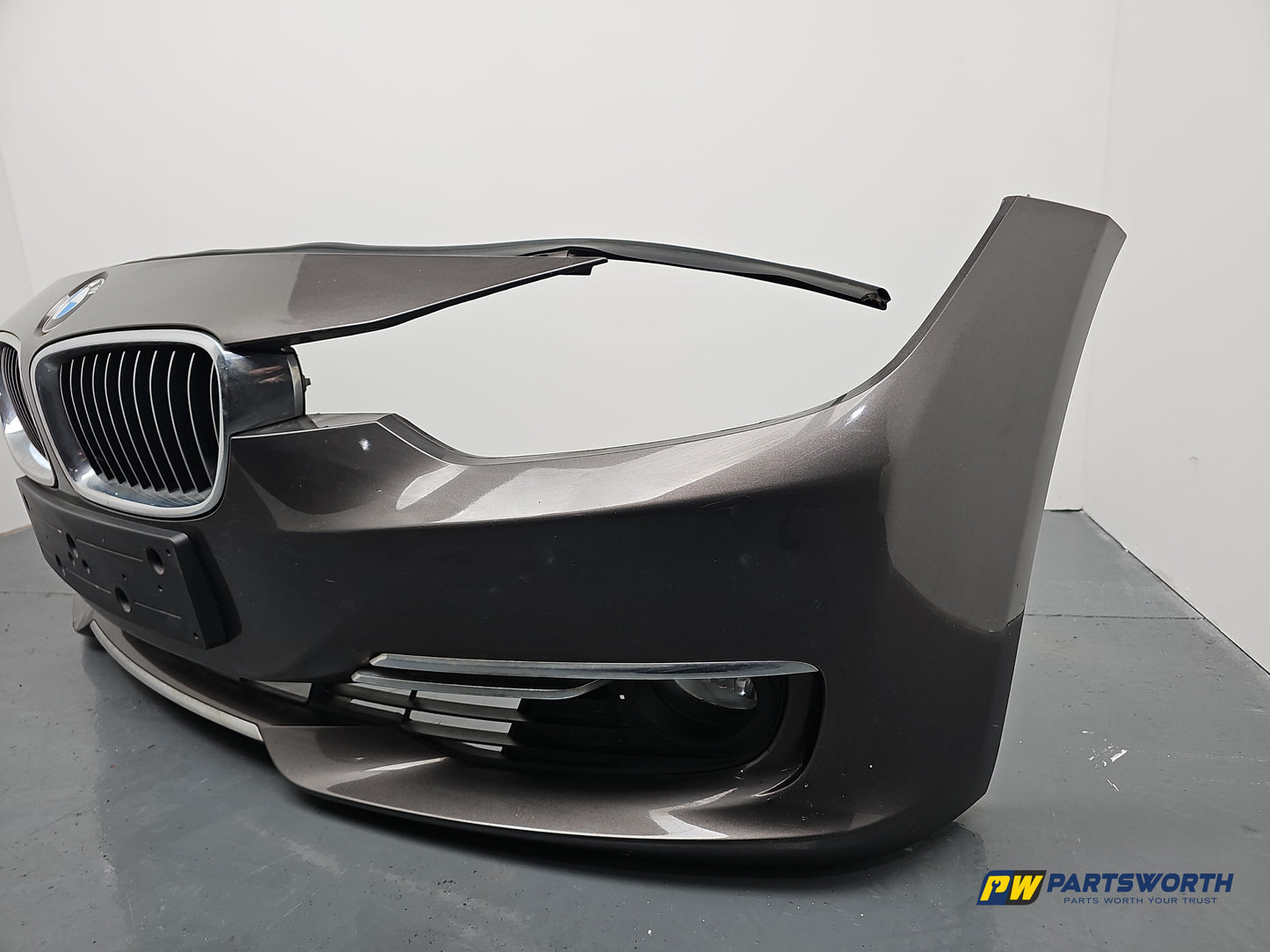 Bmw 3 Series F30 F31 Front Bumper Brown B65 2012 2013 2014 2015 Pre-Lci - photo 6