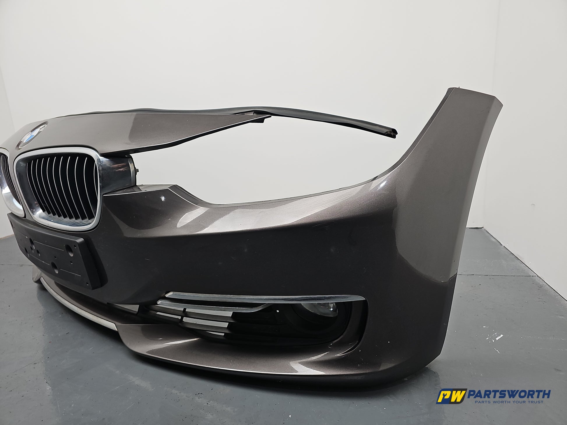 Bmw 3 Series F30 F31 Front Bumper Brown B65 2012 2013 2014 2015 Pre-Lci - photo 6