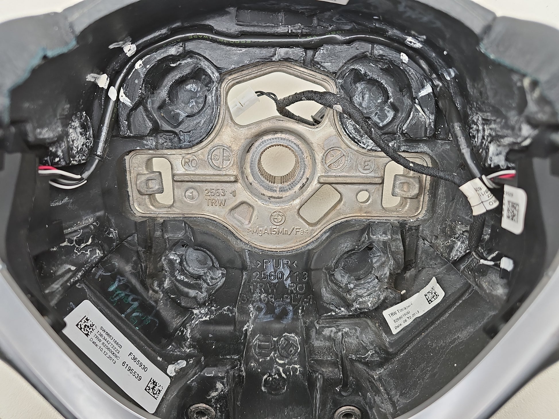 Steering Wheel 9