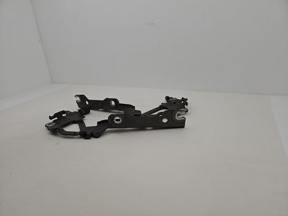 Bonnet Hinges 3