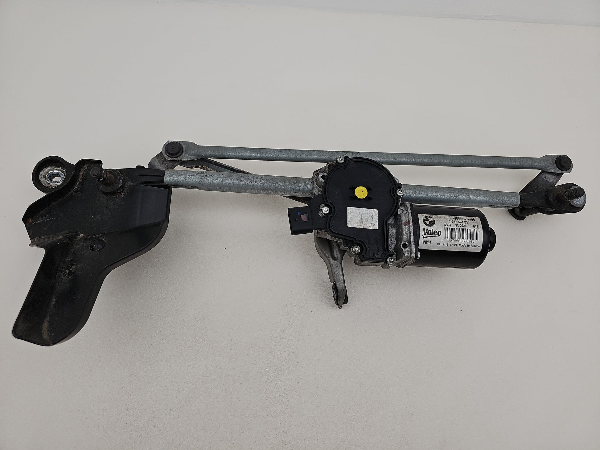 Front Wiper Motor & Mechanism / Linkage 3