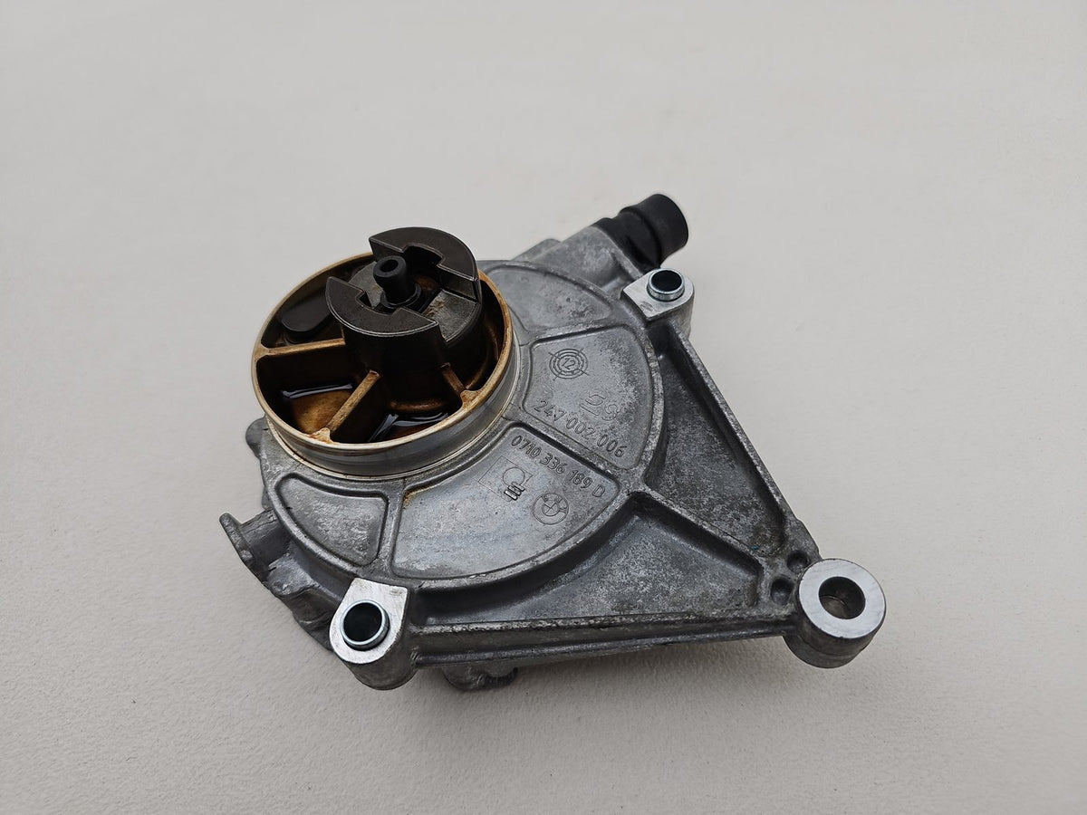 Vacuum Pump  3