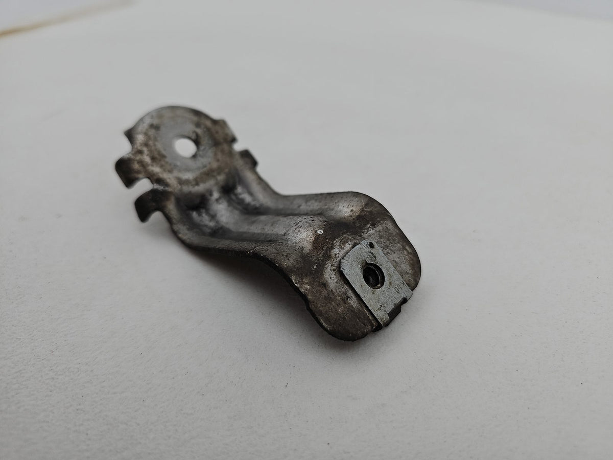 Engine Mounting Bracket 3