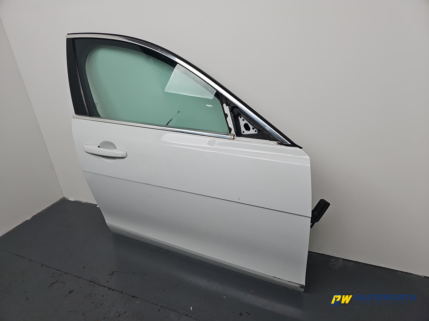 Door Front RH 3