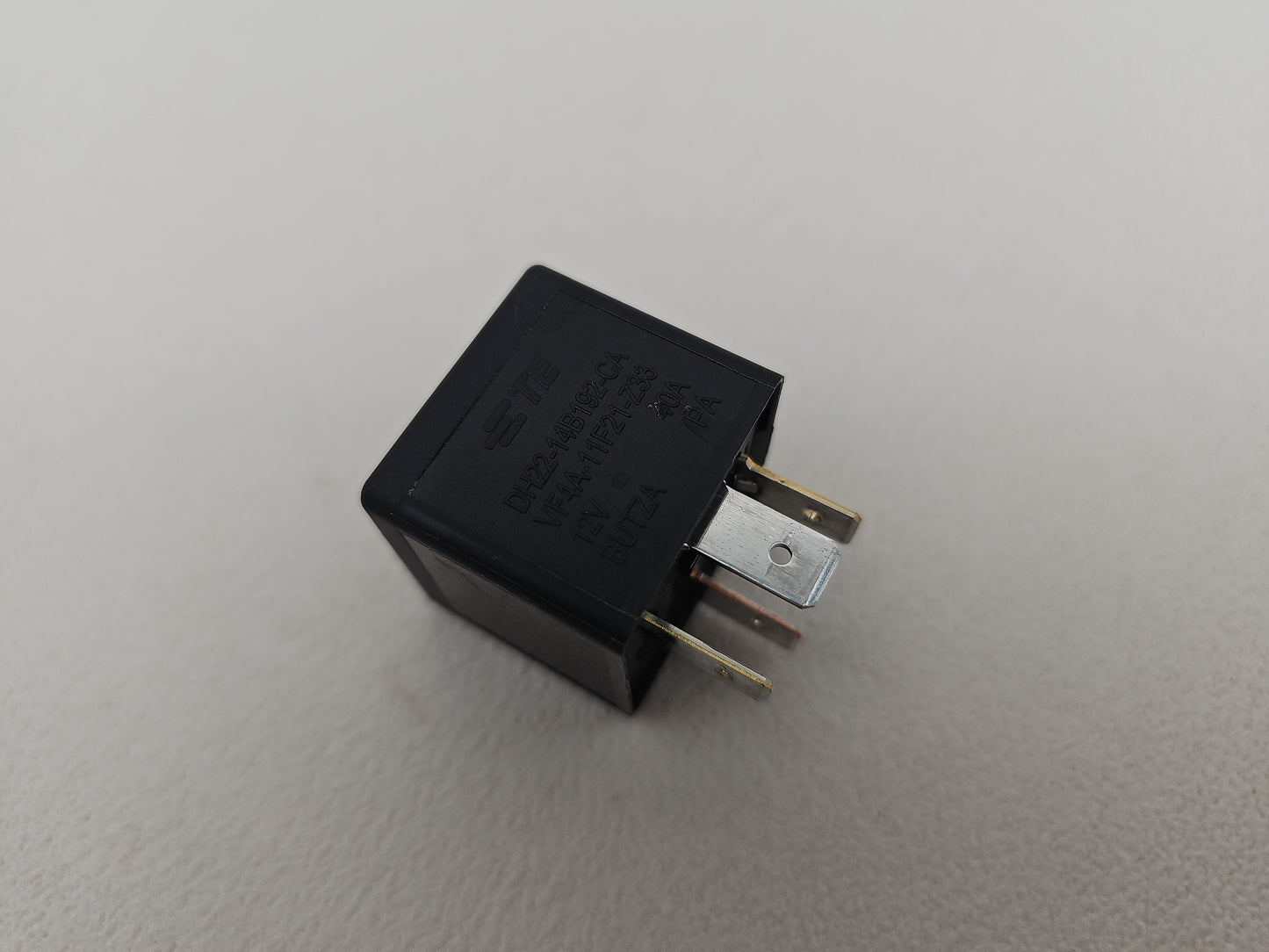 Jaguar/Land Rover Relay 4-Pin Black 12v 40a 2.0 Diesel Dh2214b192ca Oem Genuine - photo 5