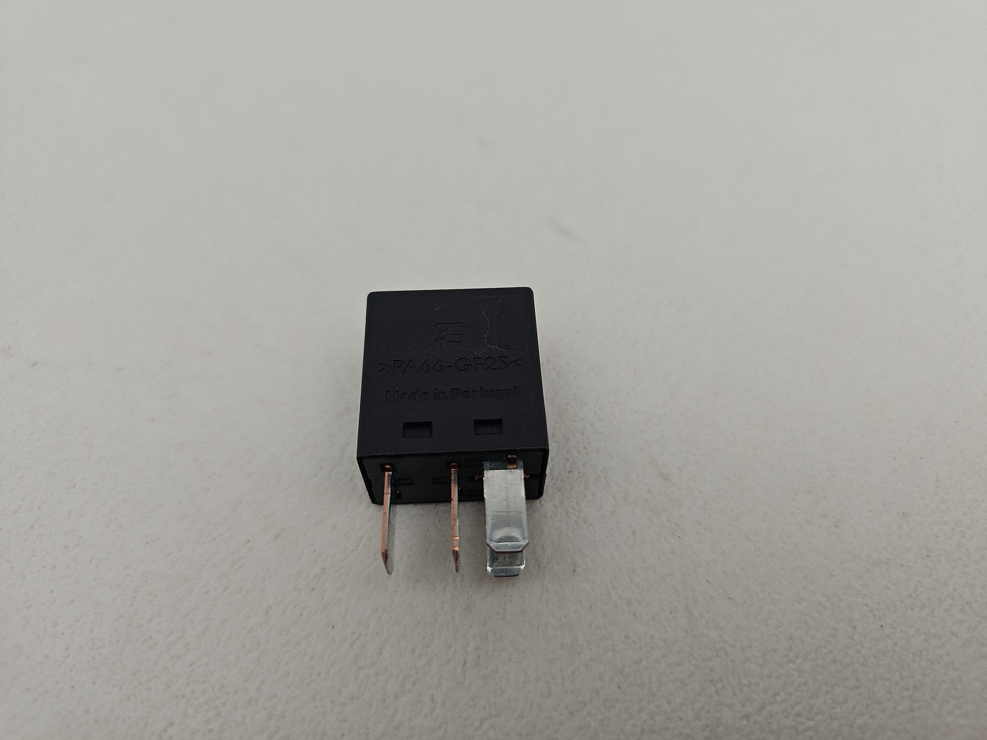 Land Rover Jaguar 4-Pin Relay Dh22-14b192-Aa V23074-A1801-X106 Genuine Oem - photo 3