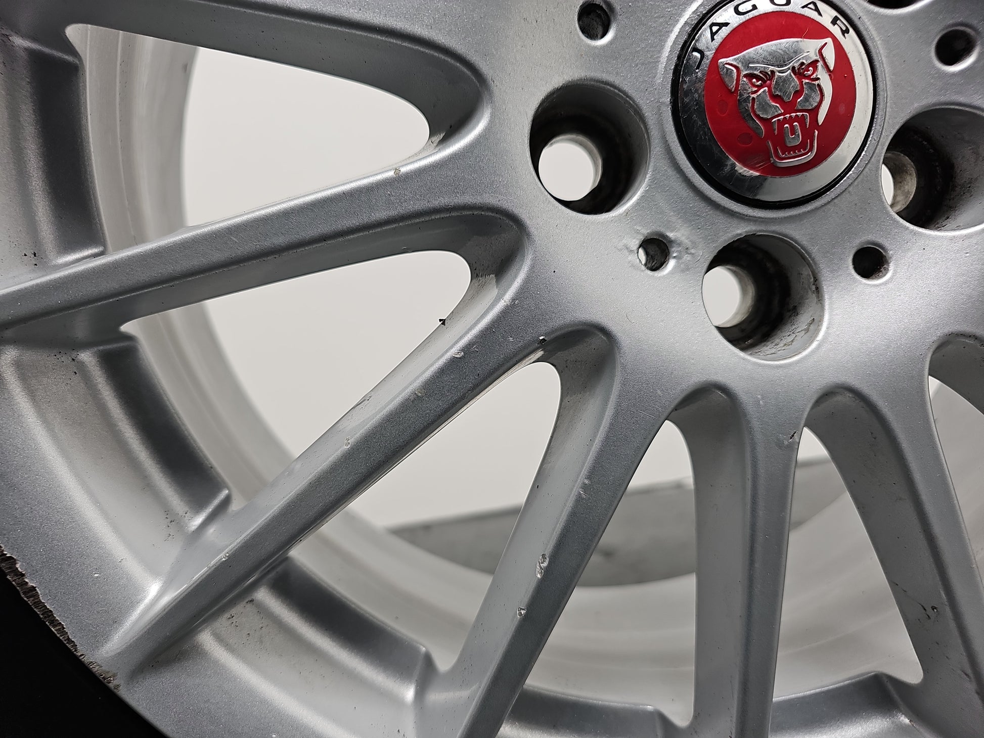 Jaguar Xe X760 17" Inch Alloy Wheel With Tyre 205/55/R17 Gx73-1007-Ta - photo 9