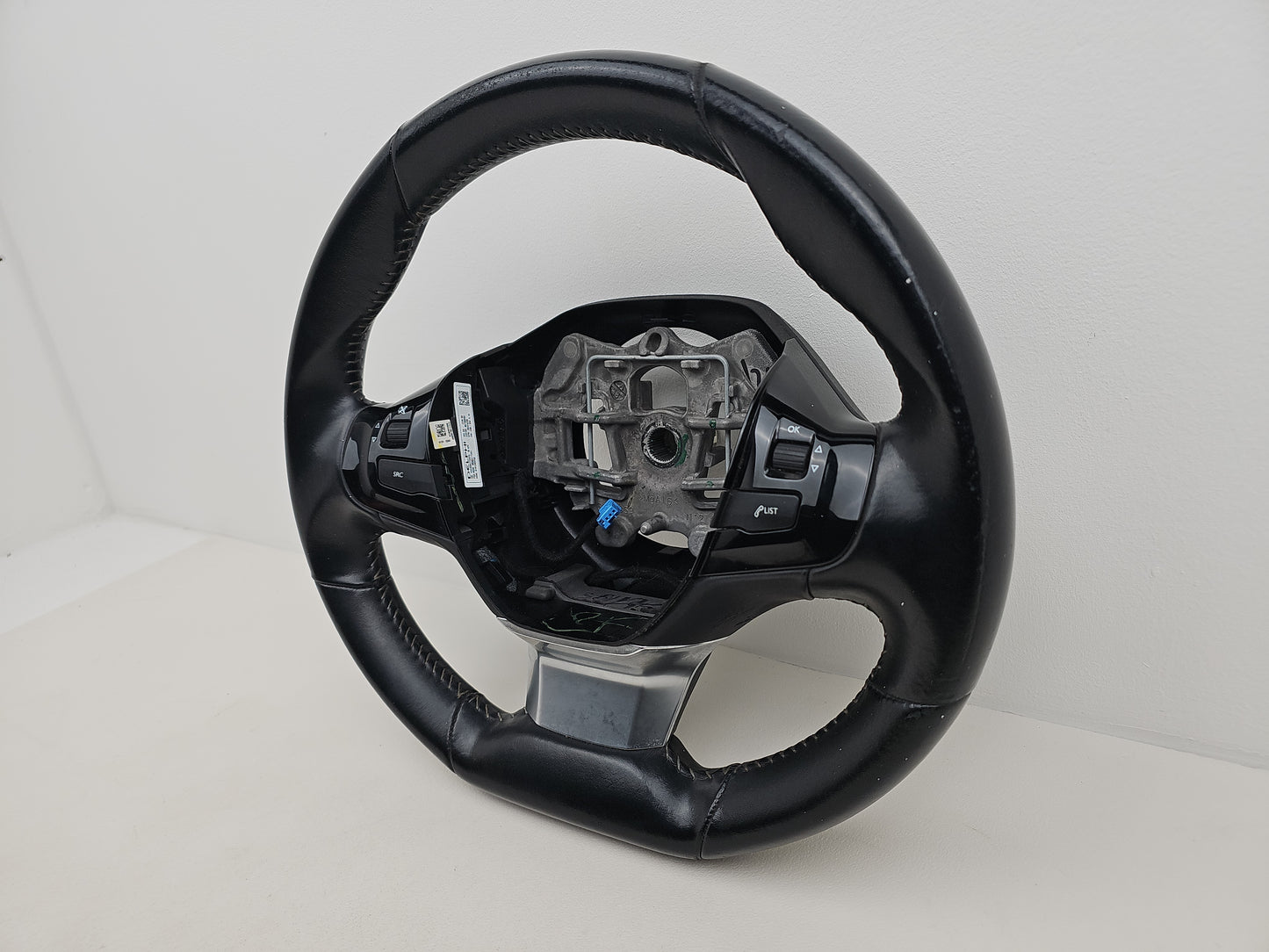 Steering Wheel 3