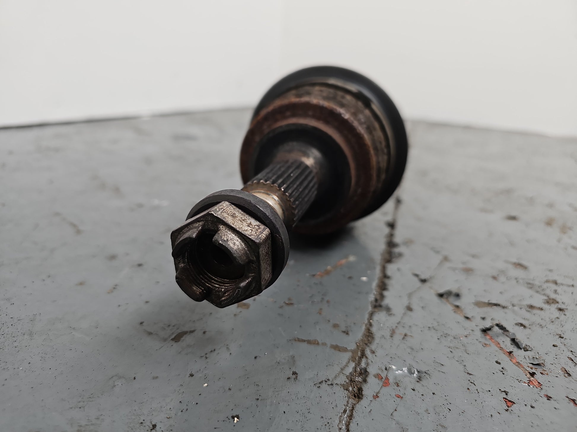 Driveshaft Front LH 3