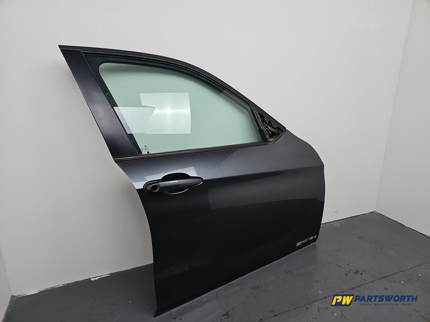 Door Front RH 3