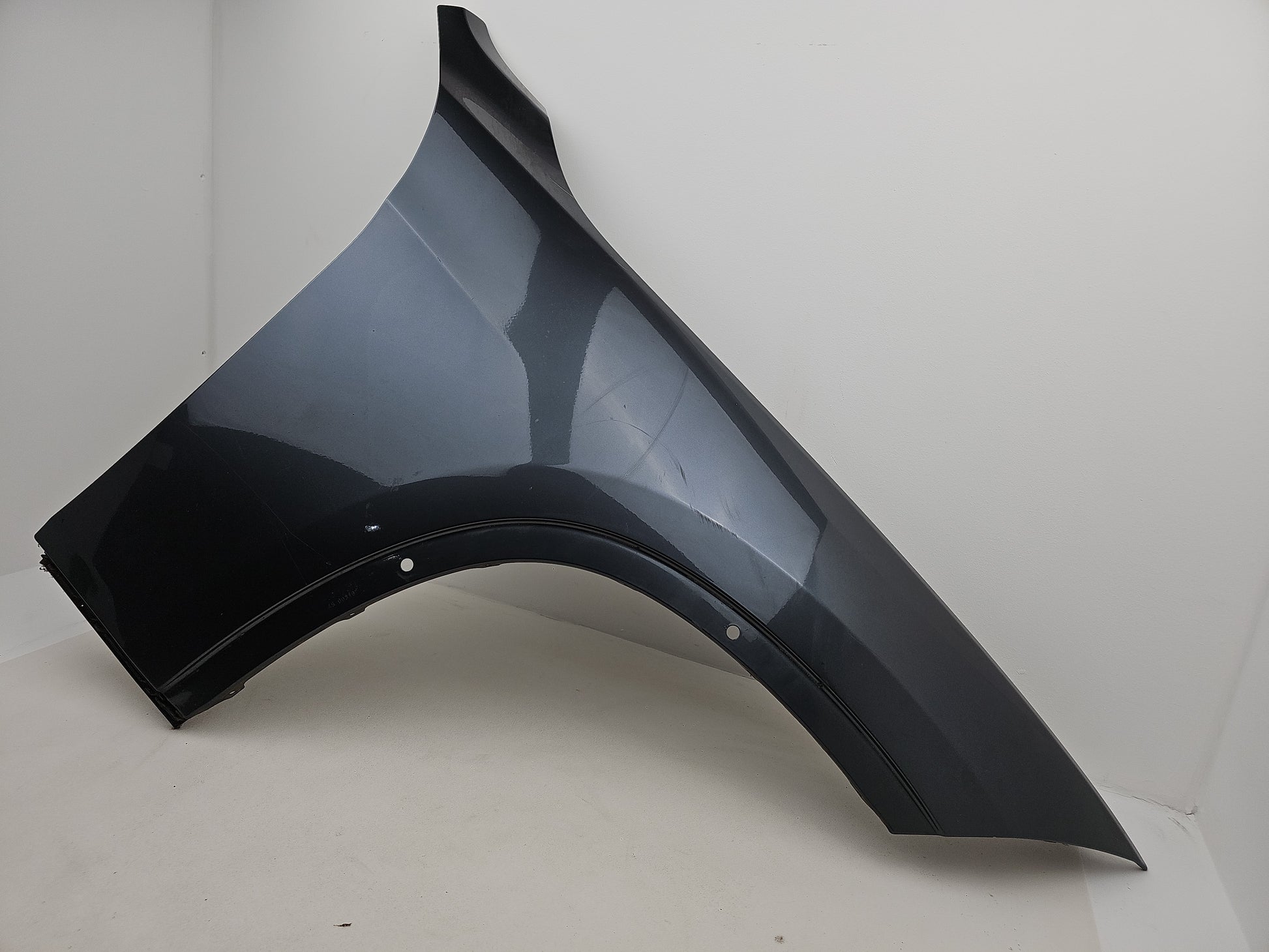 Wing Front RH 3