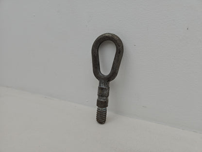 Towing eye 3