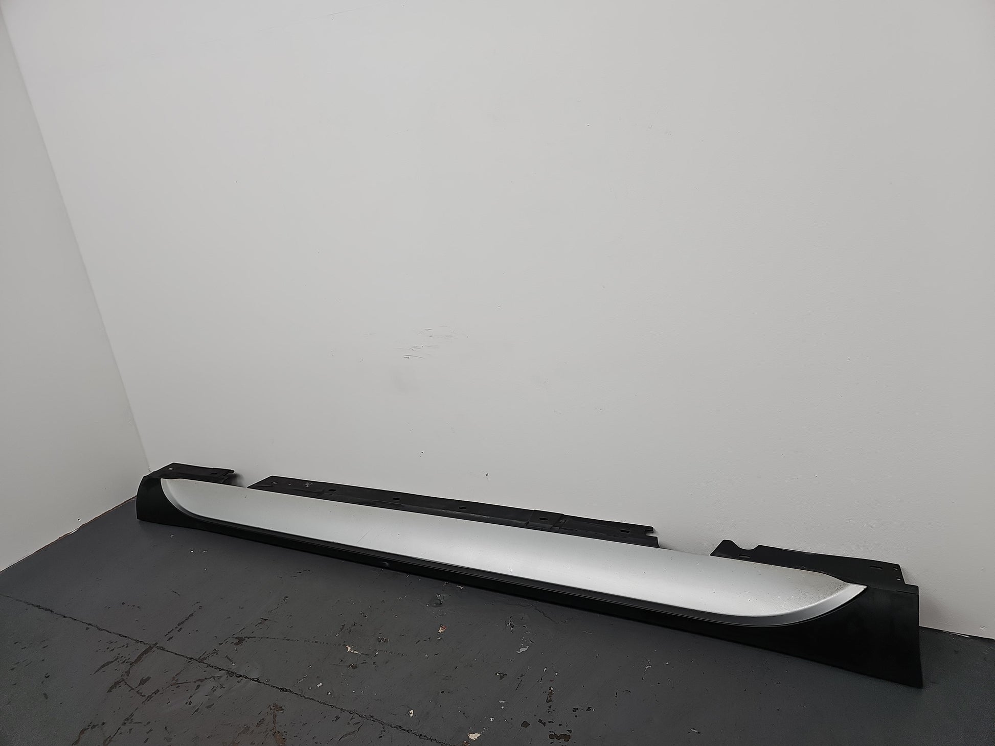 2012-2014 Bmw X1 E84 Driver Right Side Skirt Sill Cover 2990600 - photo 3