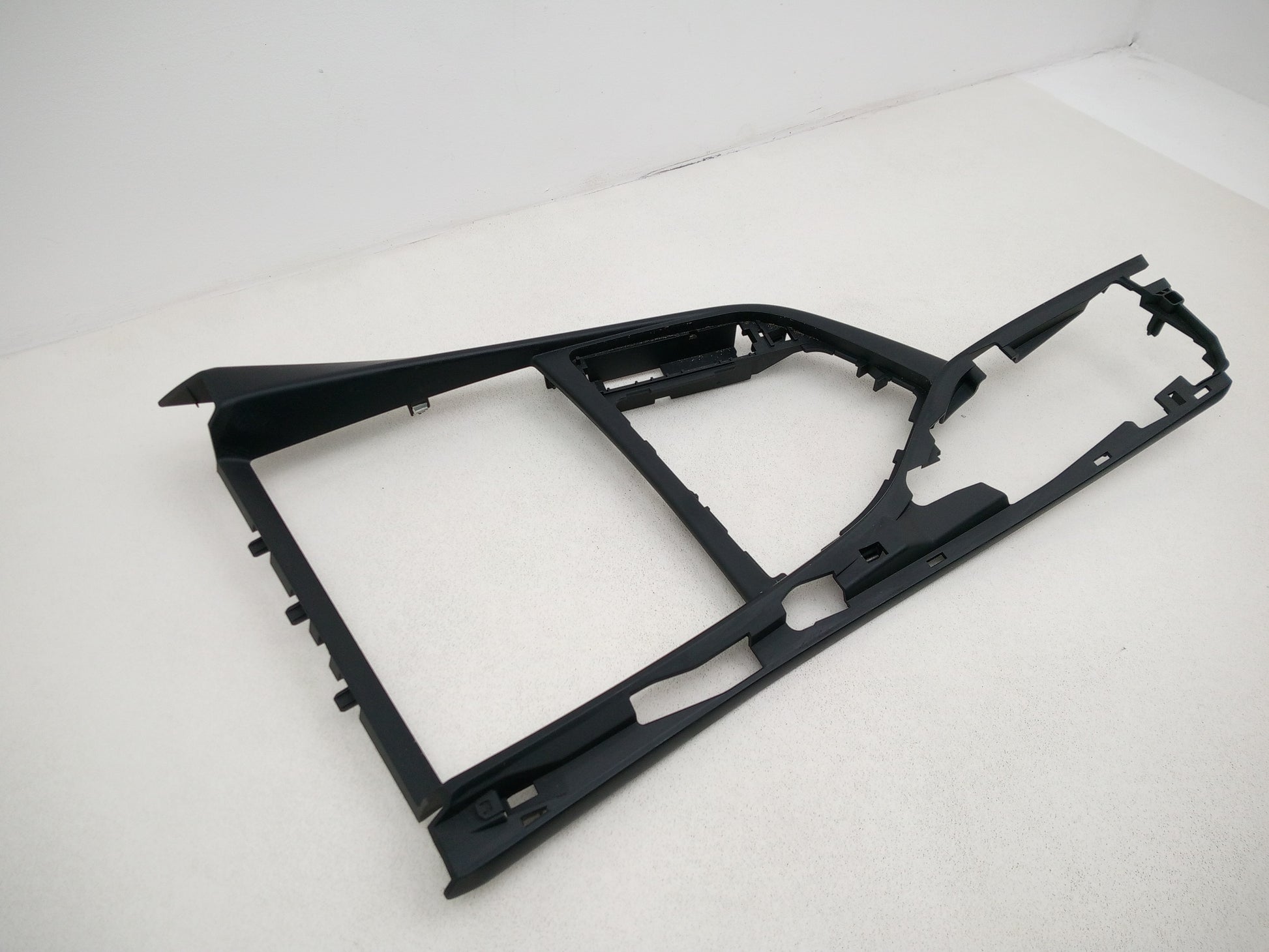 Centre Console Trim  3