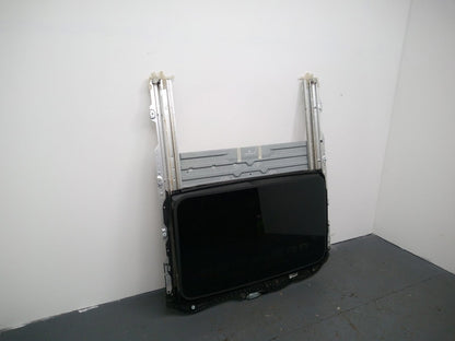 Sunroof Assembly 3