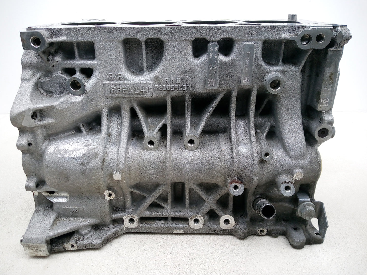 2013 Bmw Manual Complete Engine Block 2.0l N47d20c Series 1, 3, 5 X1, X3 - photo 3