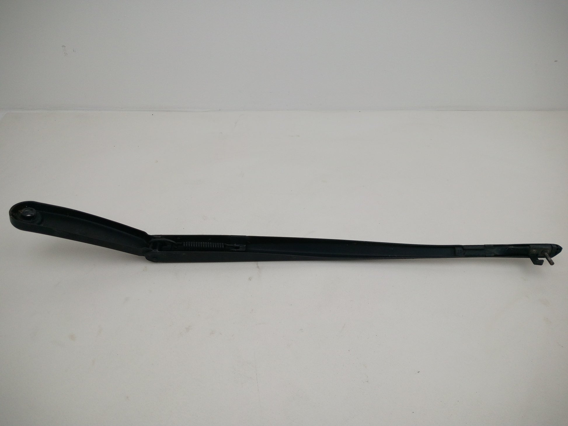 Wiper Front Arm LH 3