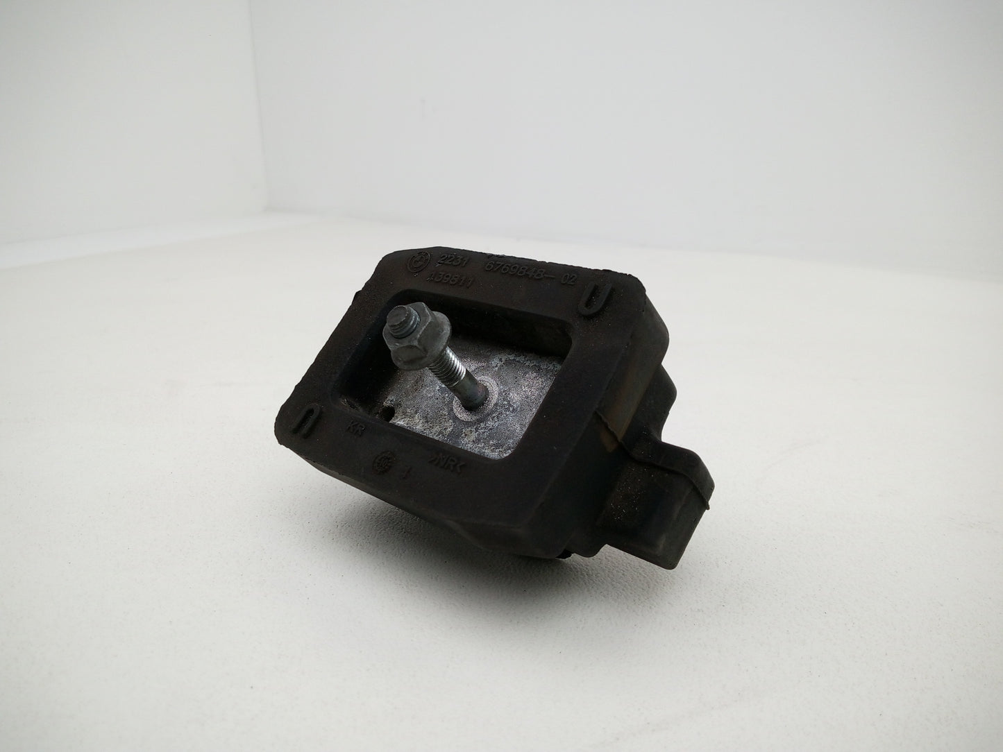 Transmission Mounting Bracket 3