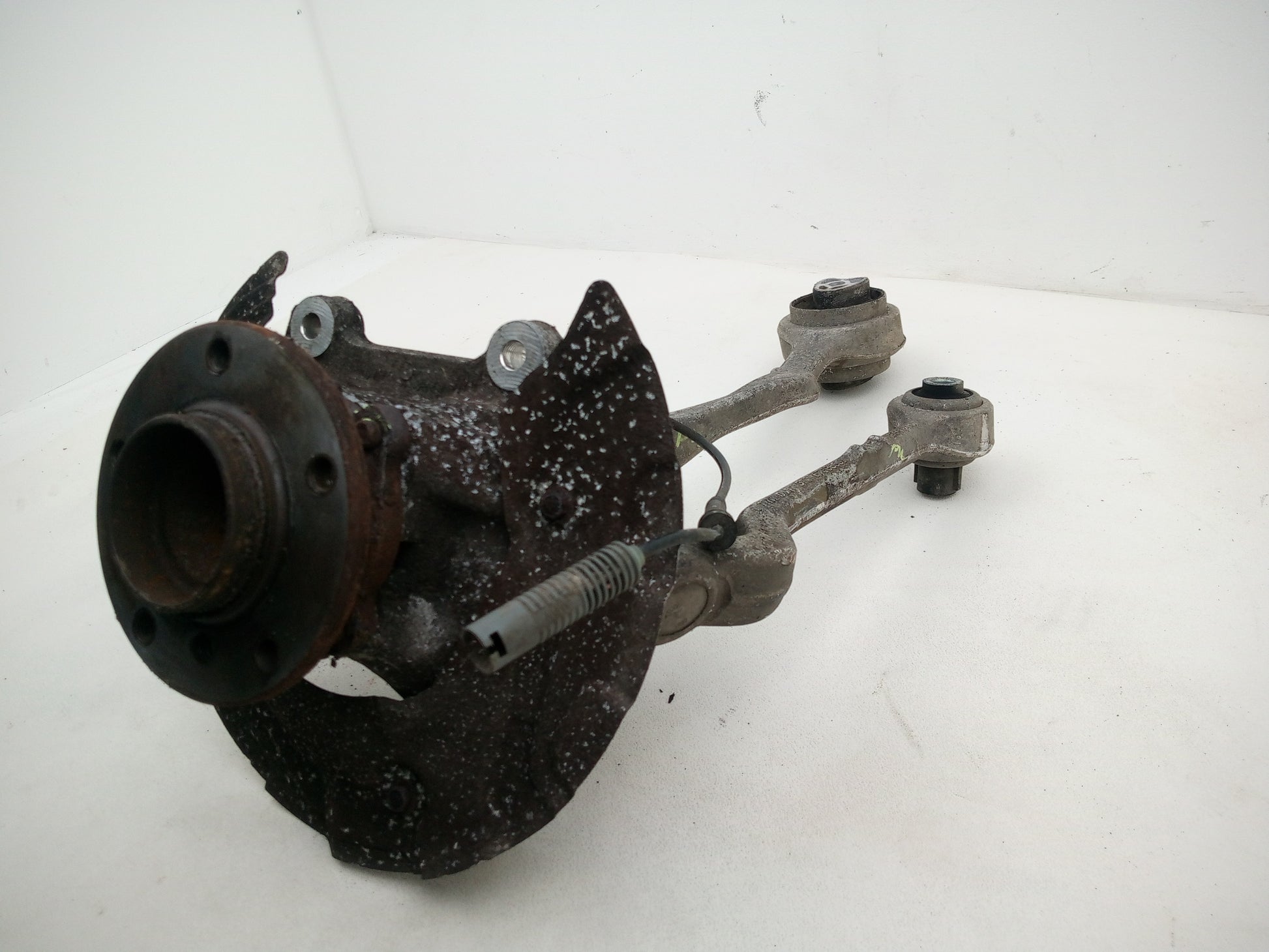 Wheel Hub Front RH 3