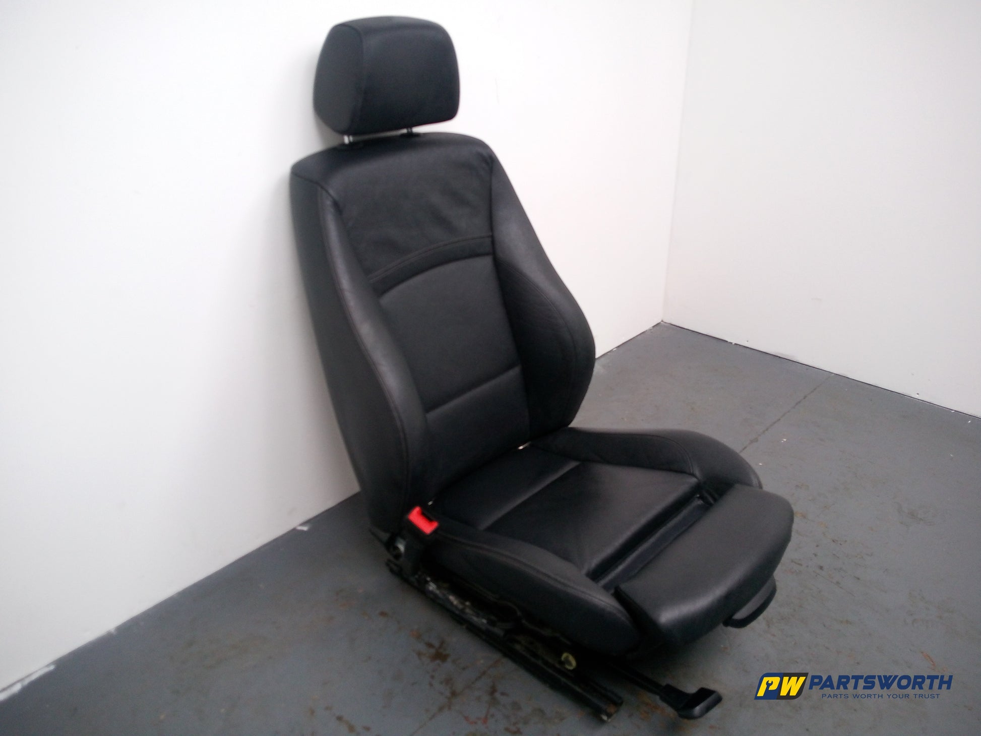 Bmw E90 E91 Lci M Sport Heated Black Leather Front Left N/S Interior Seat - photo 9