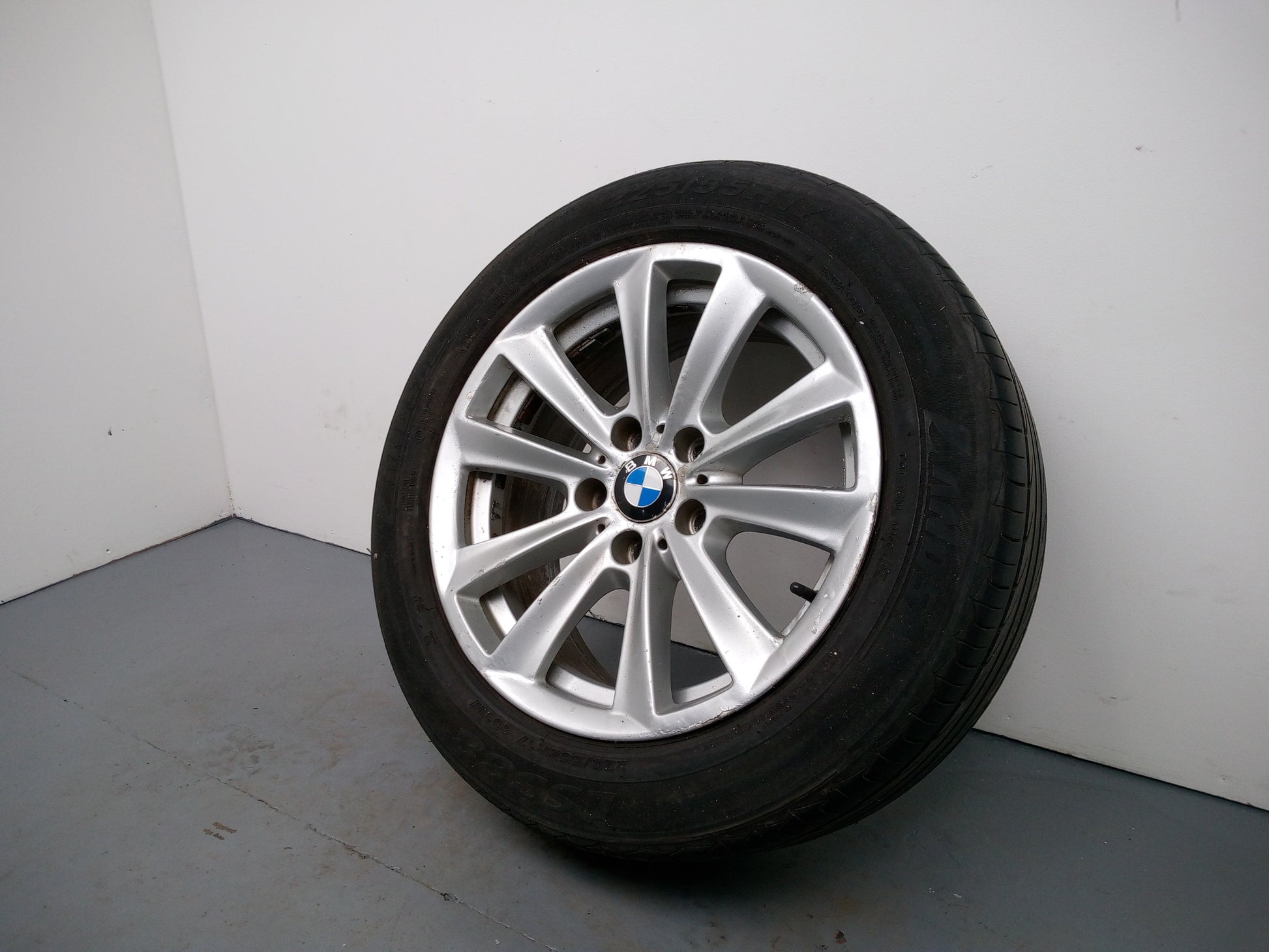 Wheel Road Alloy 16