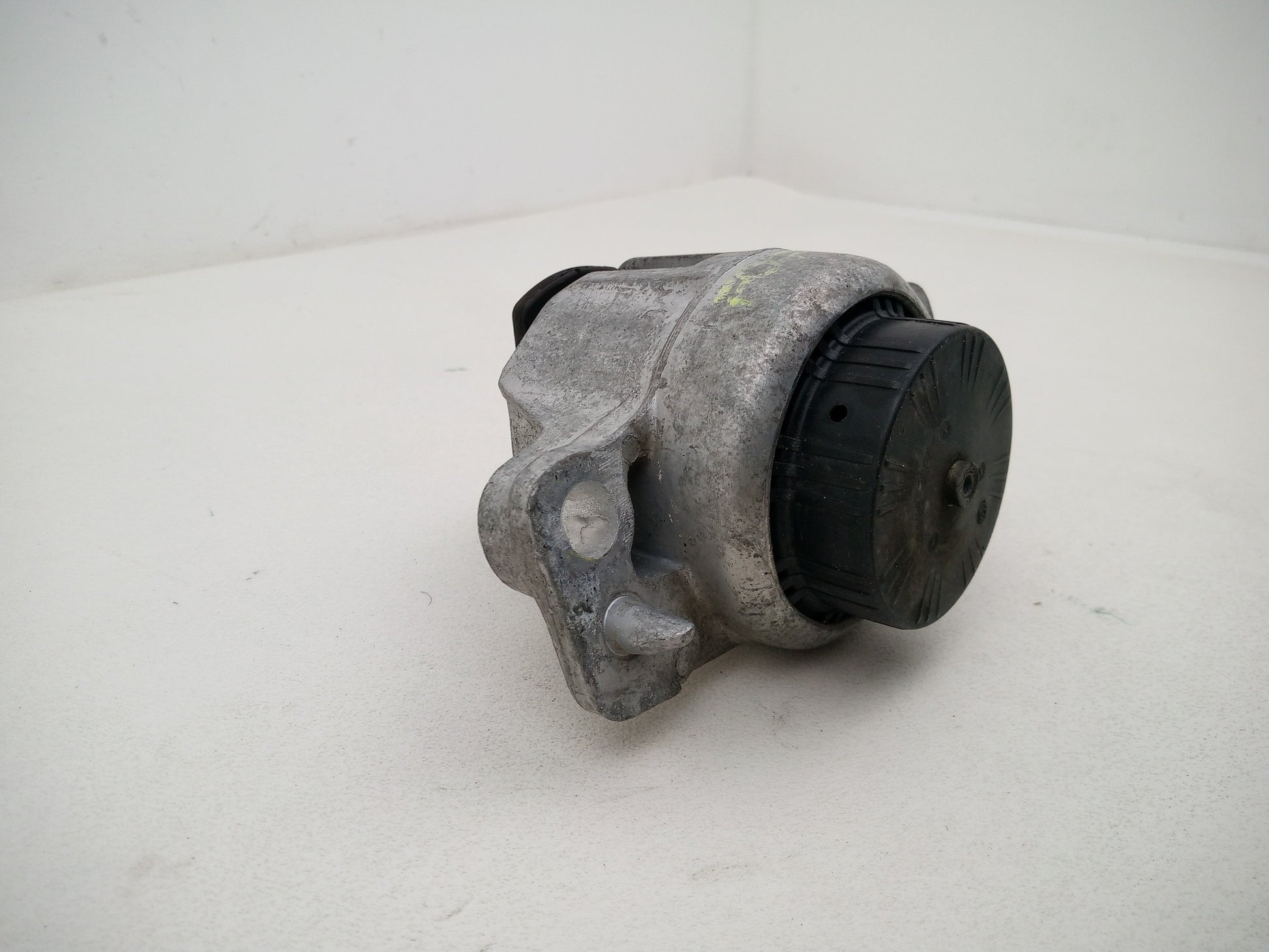 Engine Mounting Bracket 3