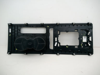 Centre Console 3