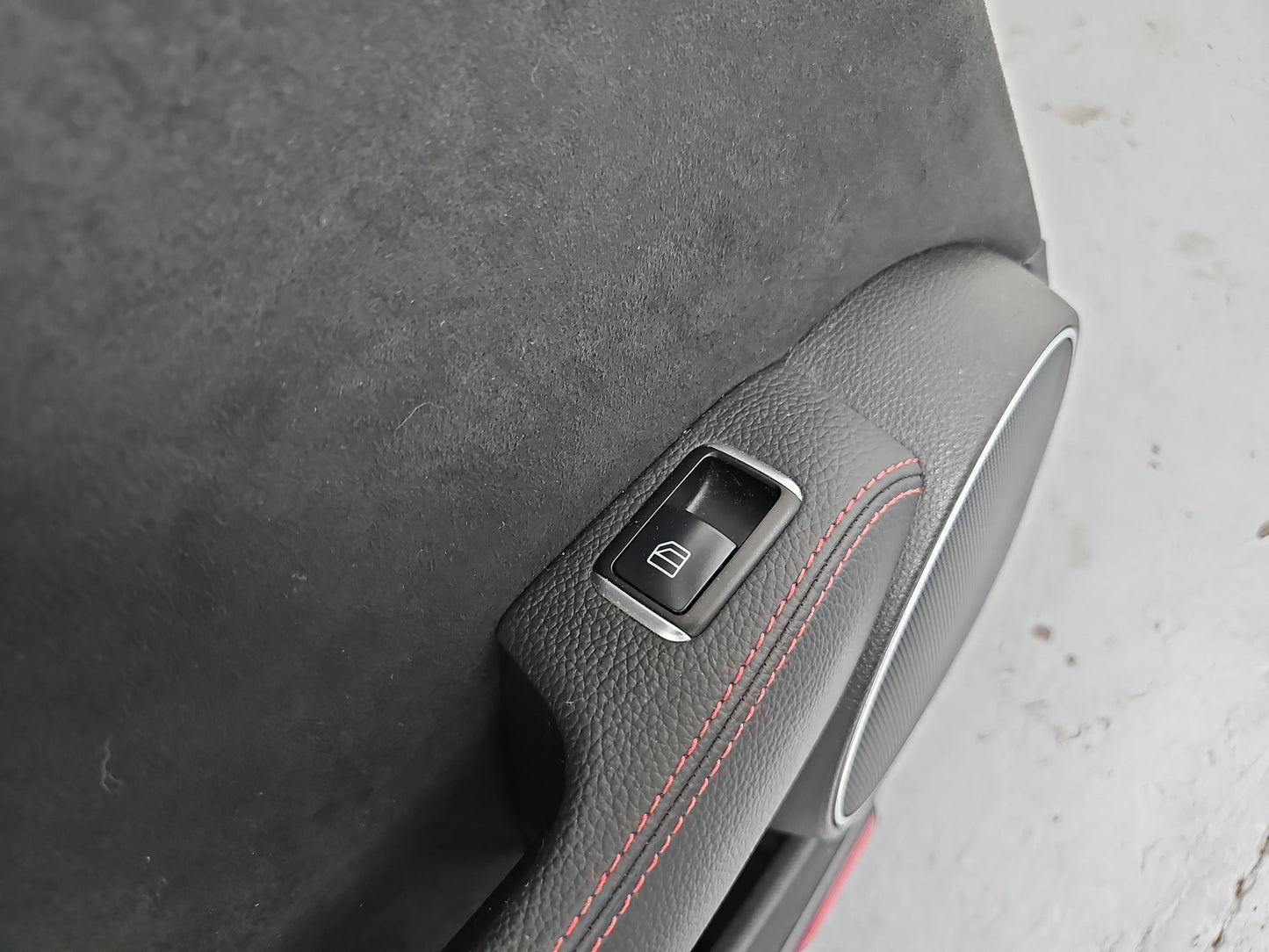 Door Rear LH 9