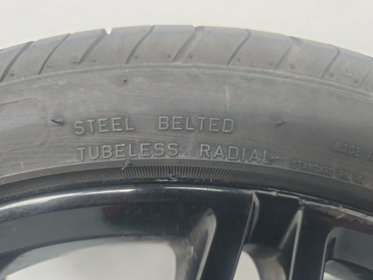 Mercedes-Benz C Class Amg W204 Front 7.5j Alloy Wheel Black A2044010604 - photo 9