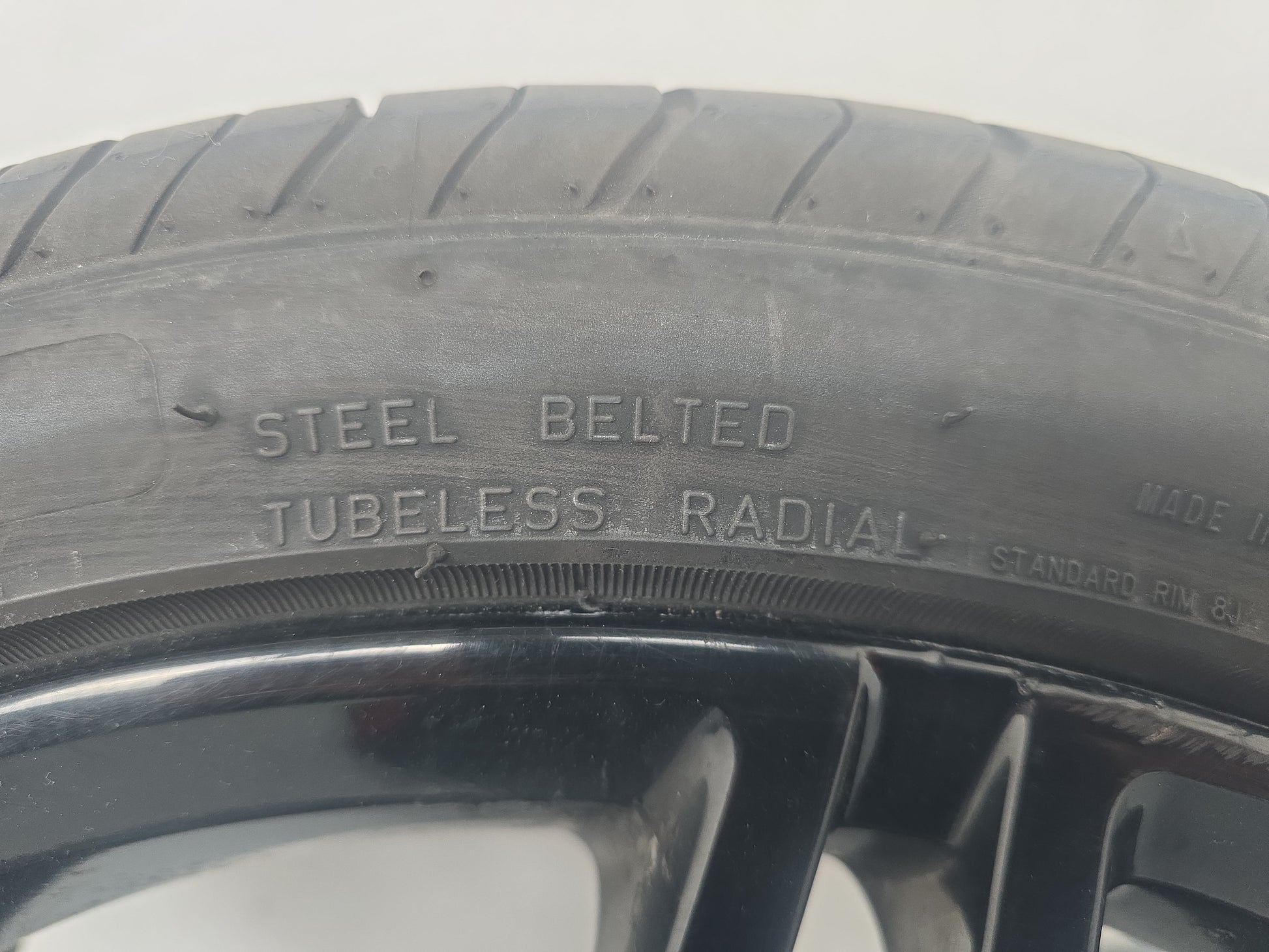 Mercedes-Benz C Class Amg W204 Front 7.5j Alloy Wheel Black A2044010604 - photo 9