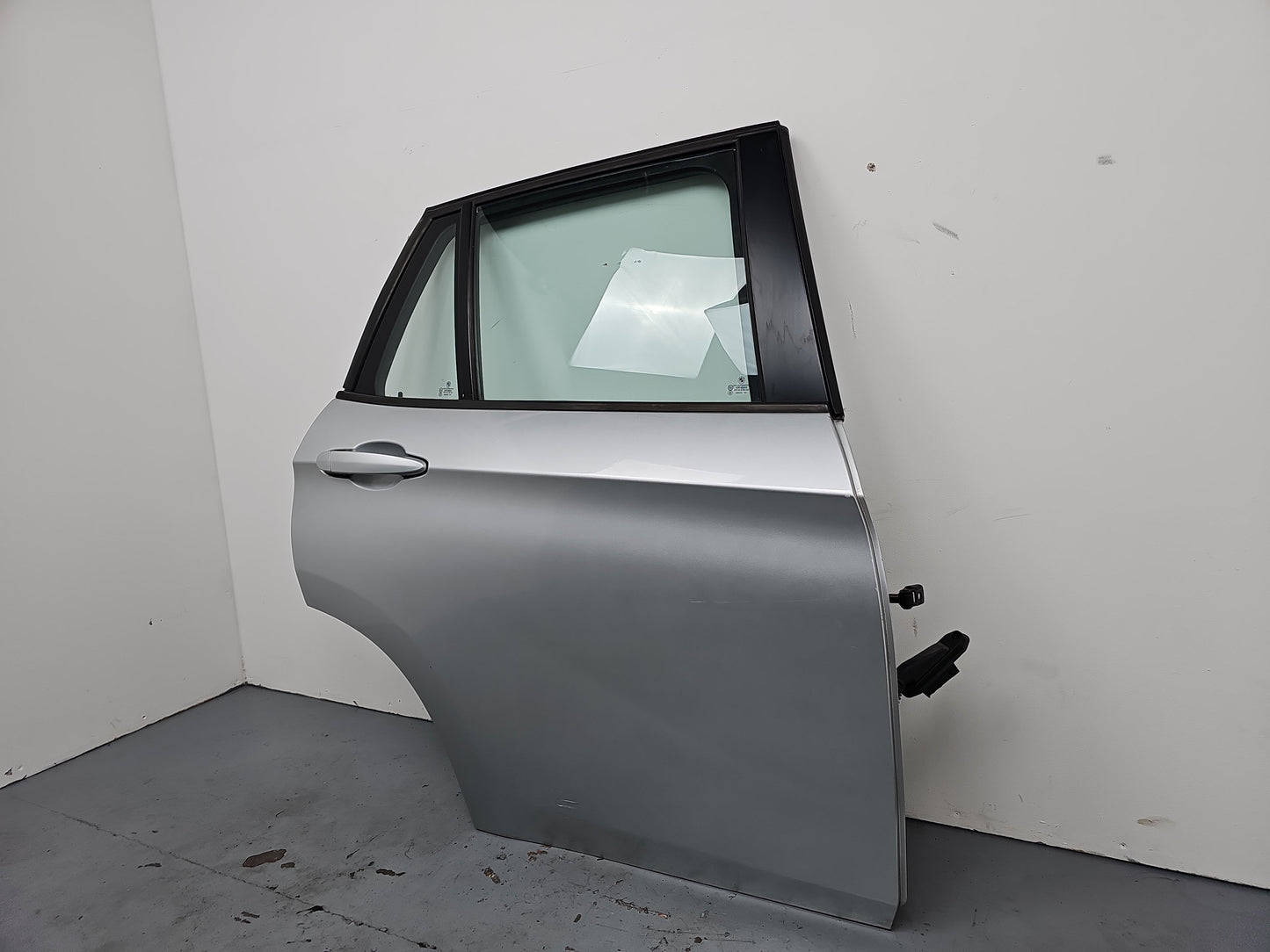 2010 Bmw X1 Xdrive20d Se Auto Door Rear Right Side Titanium Silver Metallic 354 - photo 3