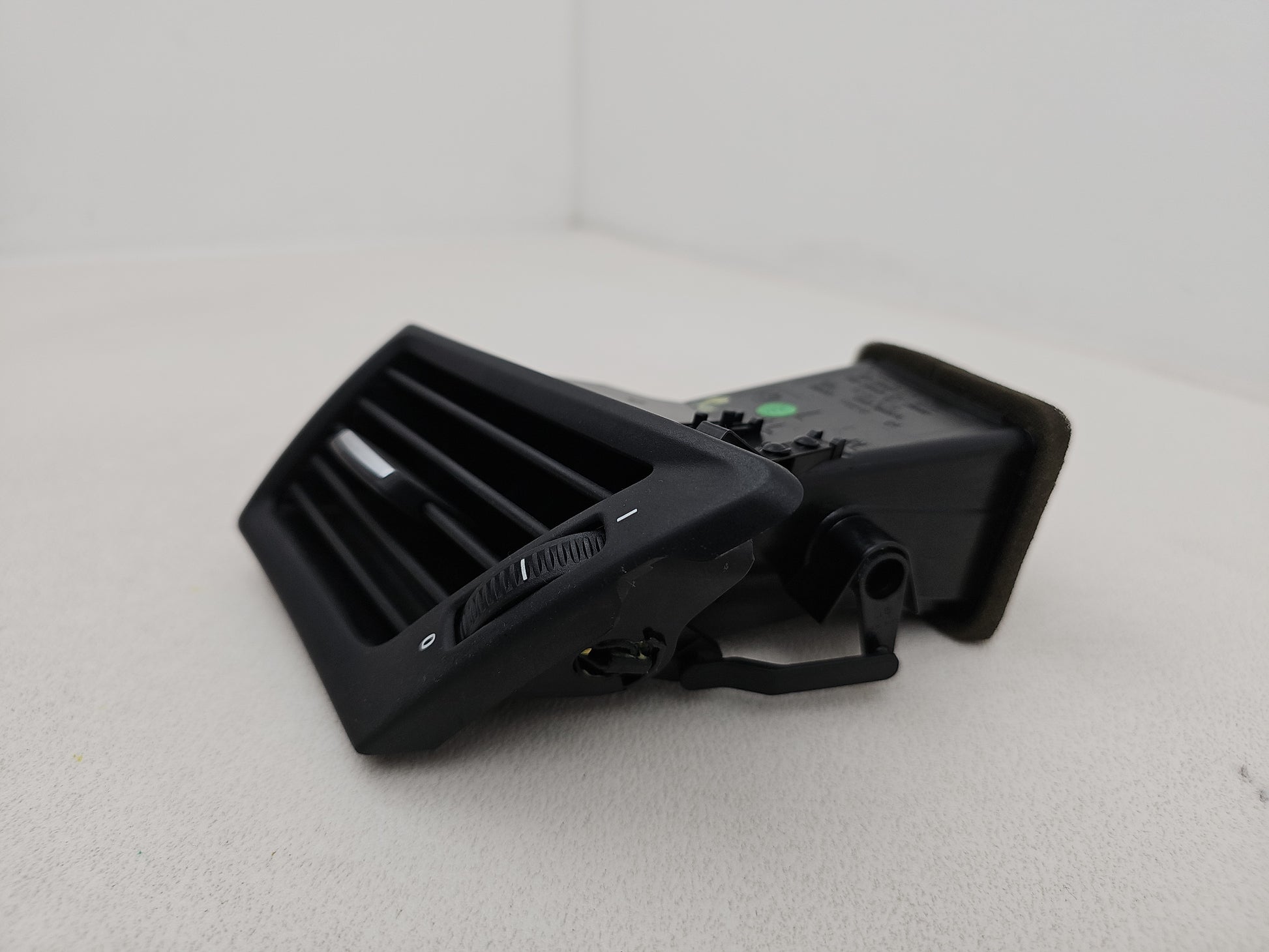 Dashboard Trim With Air Vent  3